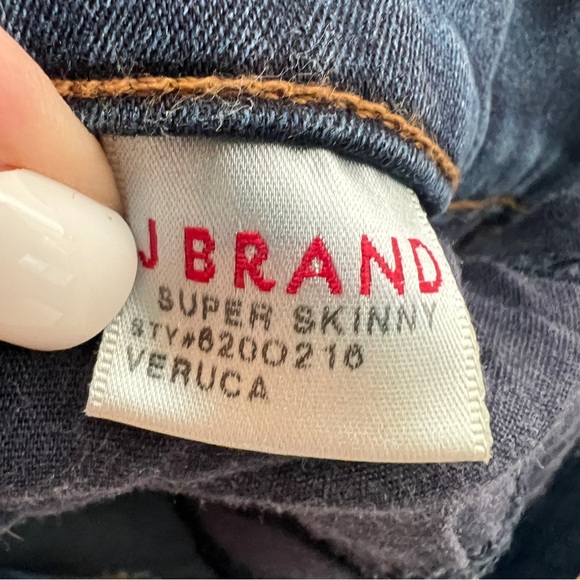 J Brand dark wash super skinny Veruca jeans size 26 B159 - Picture 3 of 5